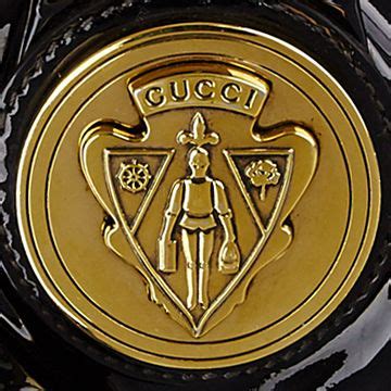 gucci crest|gucci handbags emblem.